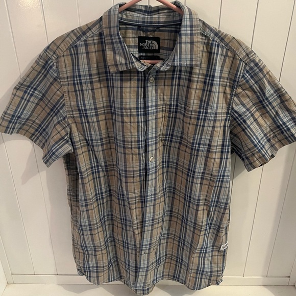The North Face Men’s Button Down Short Sleeve Shirt Large - Picture 1 of 3